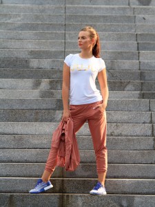 1907 JuJu2 28 172231 Canon EOS 7D.JPG